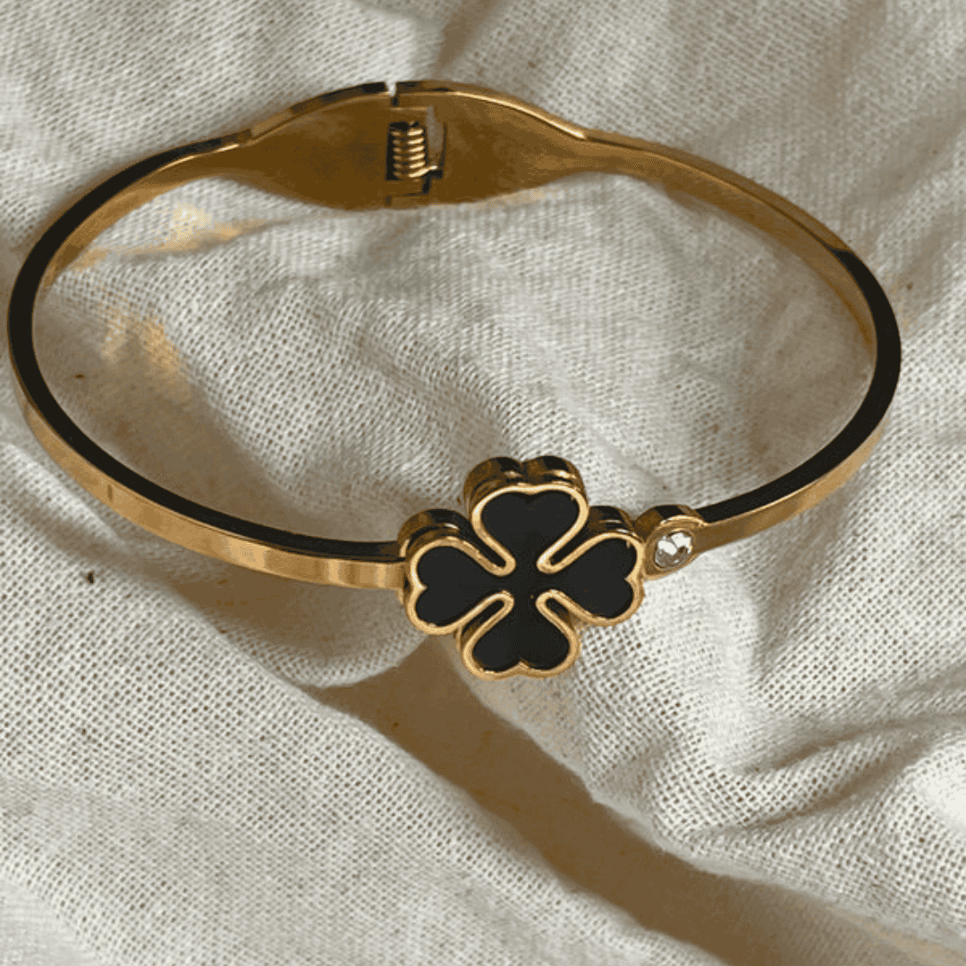 Single Clover Bracelet