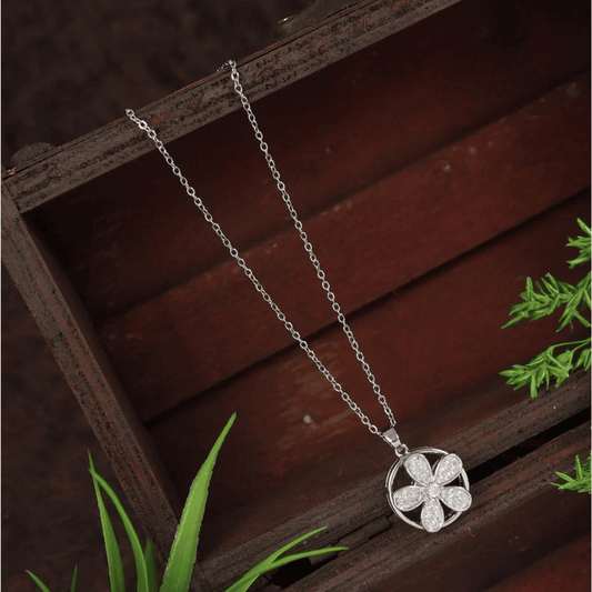 Stainless Steel Silver Plated Floral Spinning Pendent Necklace